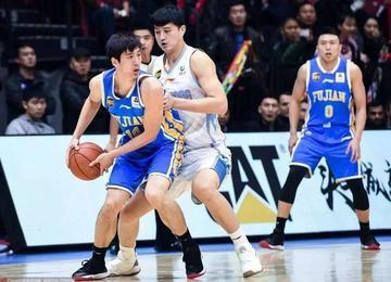 广汇男篮爆料最新消息视频,揭秘球队备战幕后故事 第1张 广汇男篮爆料最新消息视频,揭秘球队备战幕后故事 第1张